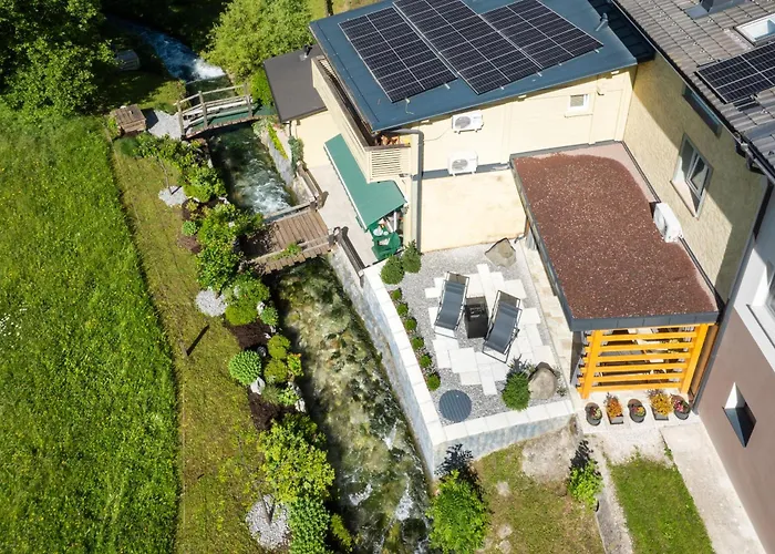 Gabrijel By The Stream ブレッド